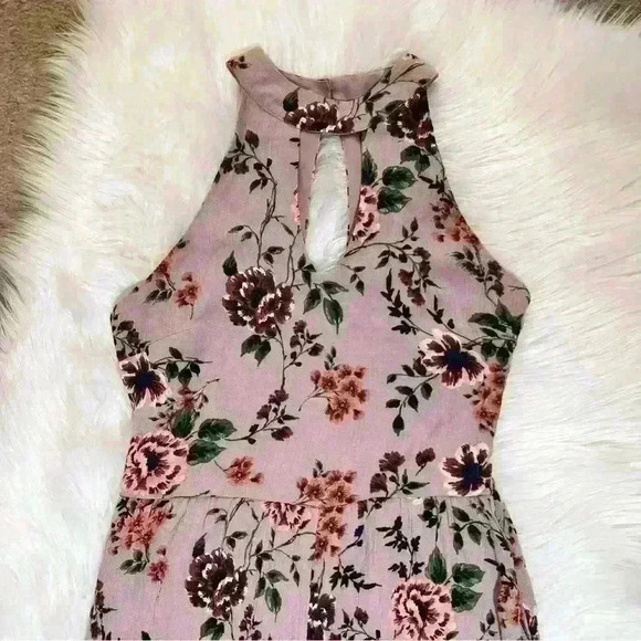 Full Tilt Purple Floral Keyhole Romper Small - Picture 3 of 8